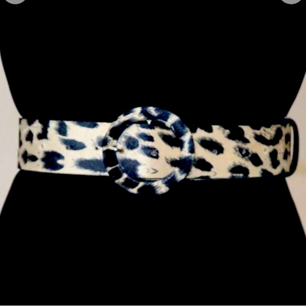 Leopard Print Women's Belt snow leopard.